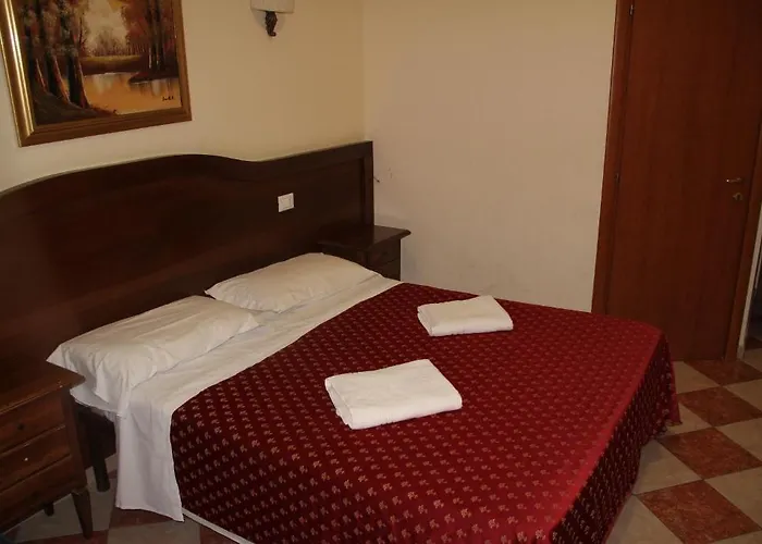 Frühstückspension Everroma 4*